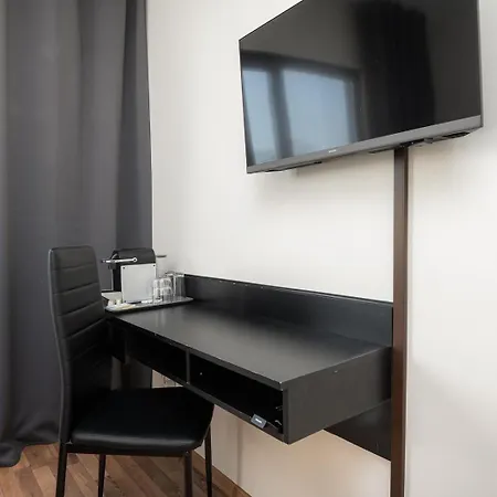 Tammsaare Full Automated 3* Пярну