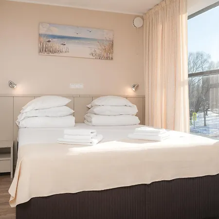 Tammsaare Full Automated Отель 3*
