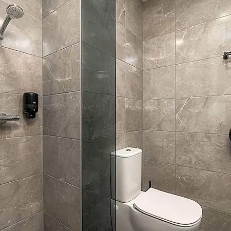 Tammsaare Full Automated Hotel 3*