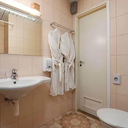 Tammsaare Full Automated Hotel Parnu